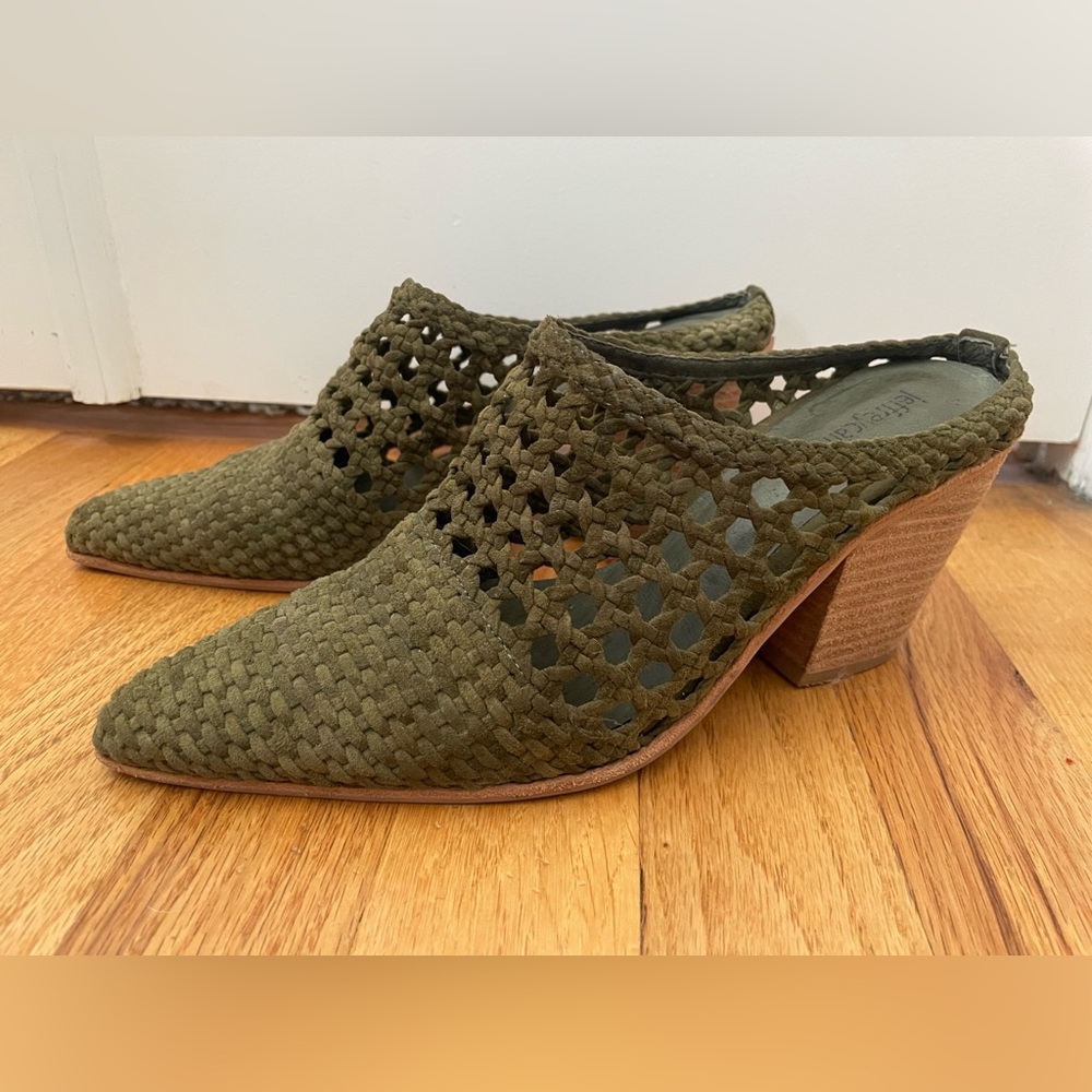 Jeffrey Campbell Olive Green Mules Heels Shoes Women’s Size 7/EU Size 37